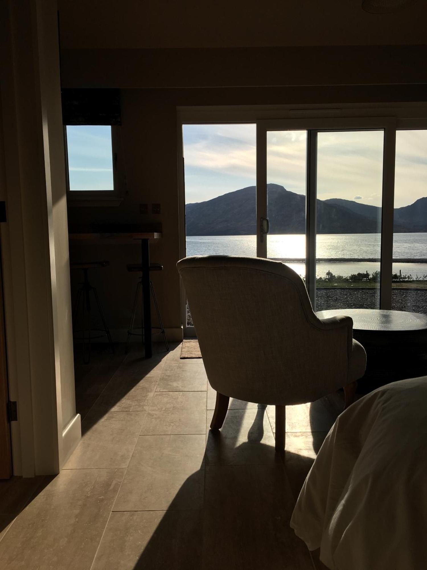 Kirkton Bay House Bed And Breakfast カイル・オブ・ロカルシュ エクステリア 写真